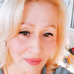 Meet your Posher, Leonette